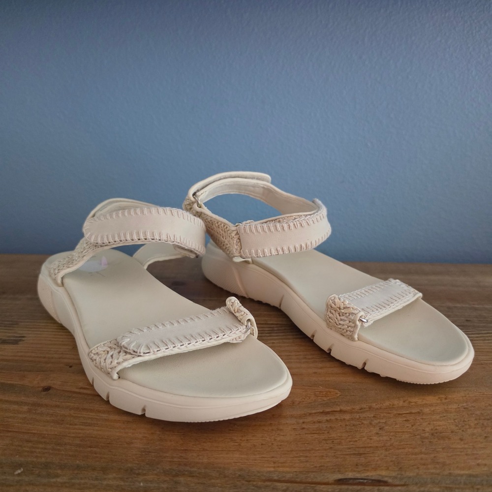 Nicole Miller Womens Brina Sandals Cream Woven Strappy Sporty 8.5